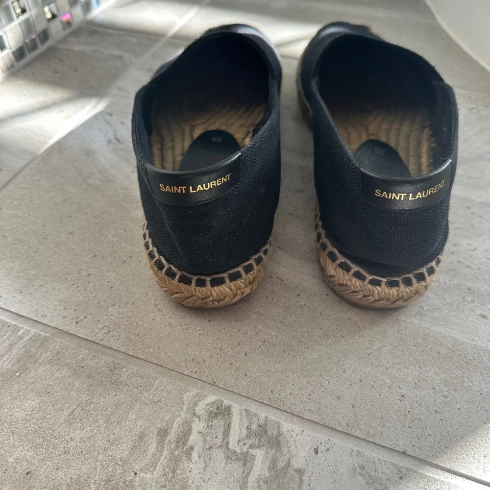 Saint Laurent woven espadrilles - Picture 3 of 5